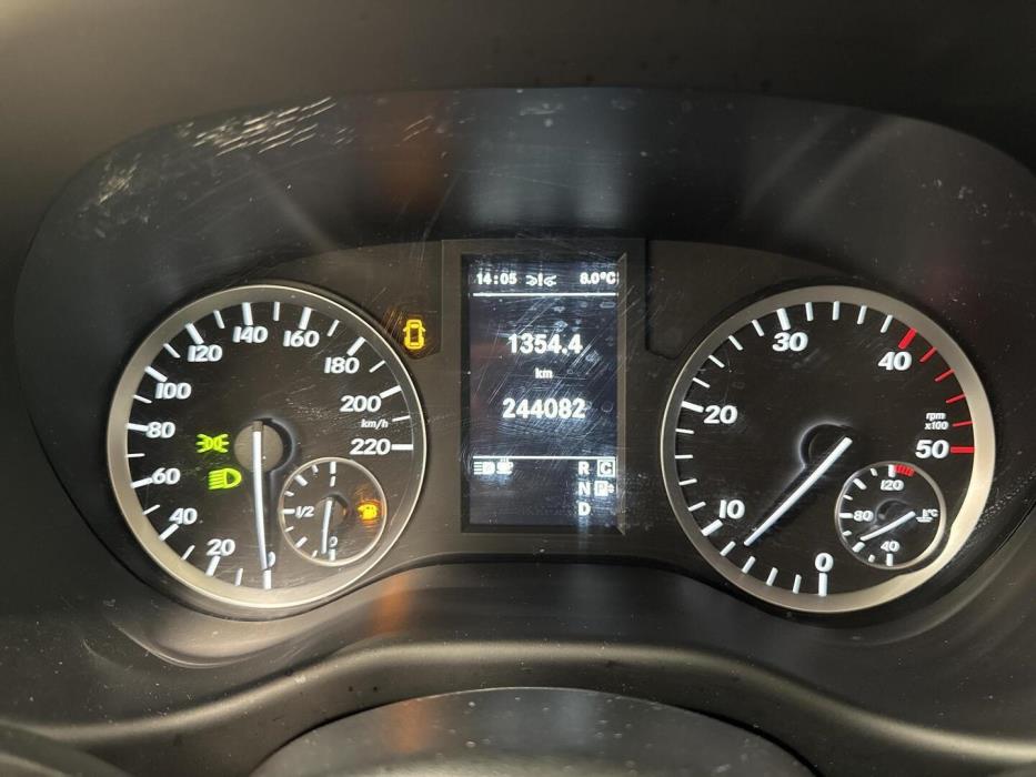 MERCEDES-BENZ Vito 2016