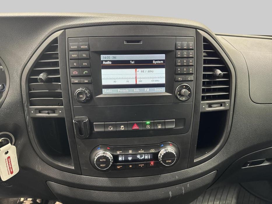 MERCEDES-BENZ Vito 2016