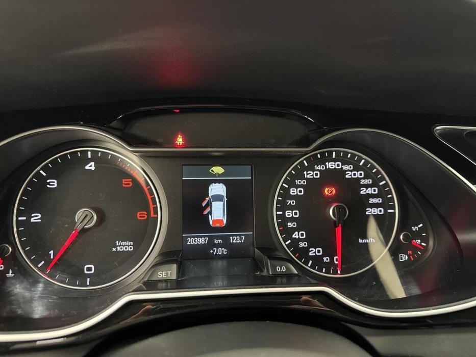 AUDI A4 2014
