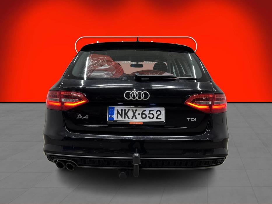 AUDI A4 2014