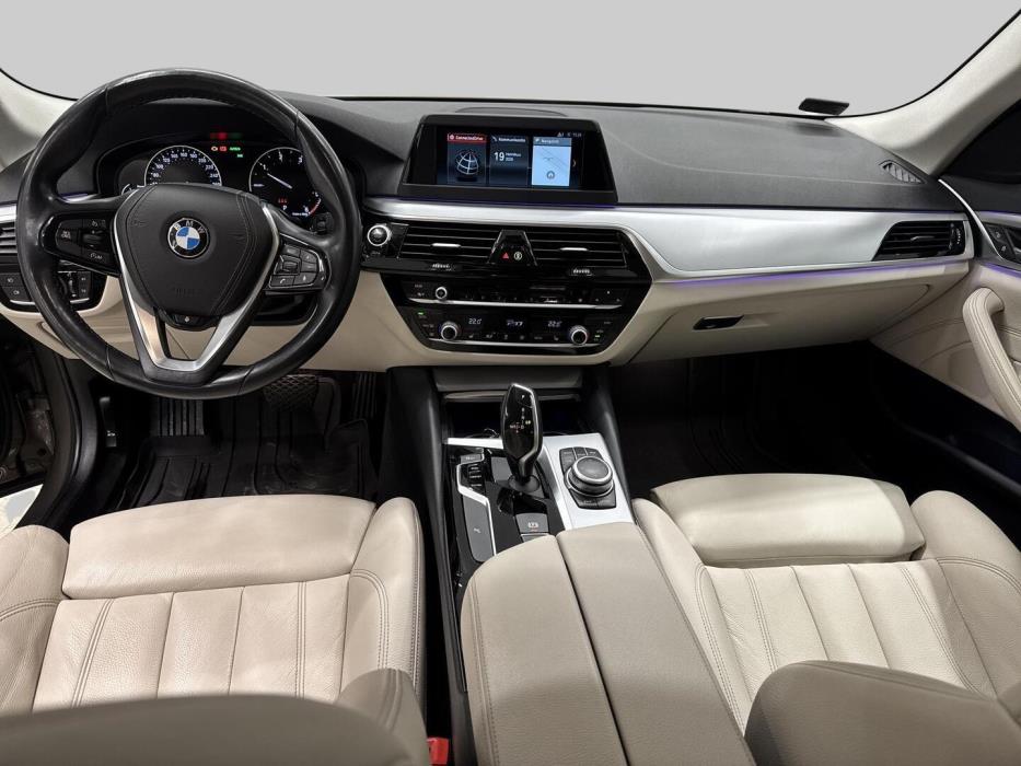 BMW 520 2018