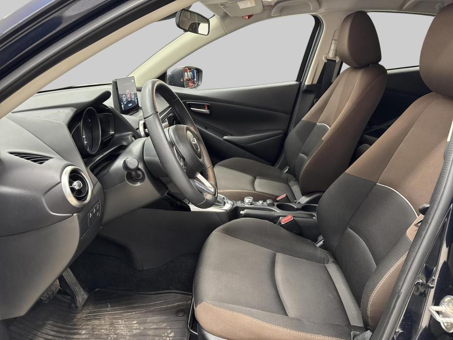 MAZDA 2 2025