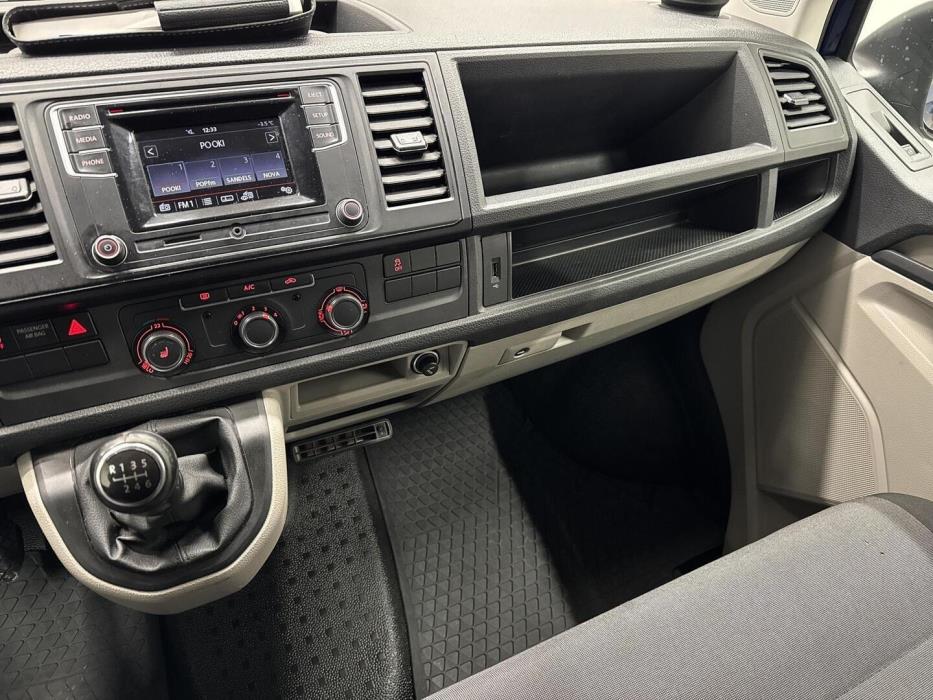 VOLKSWAGEN Transporter 2018