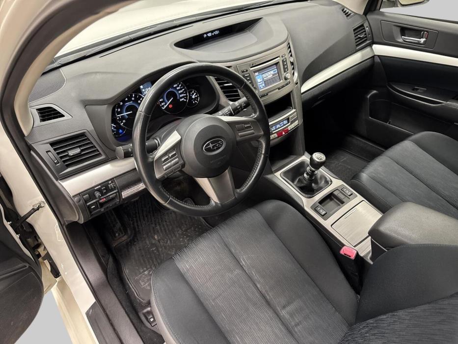 SUBARU Legacy 2012