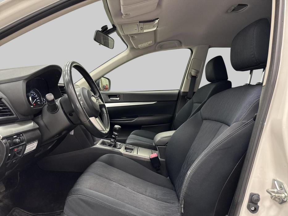 SUBARU Legacy 2012