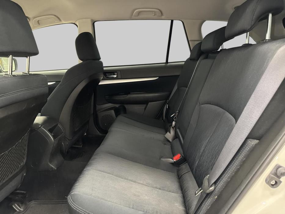 SUBARU Legacy 2012