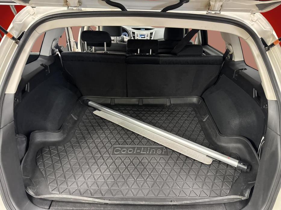 SUBARU Legacy 2012