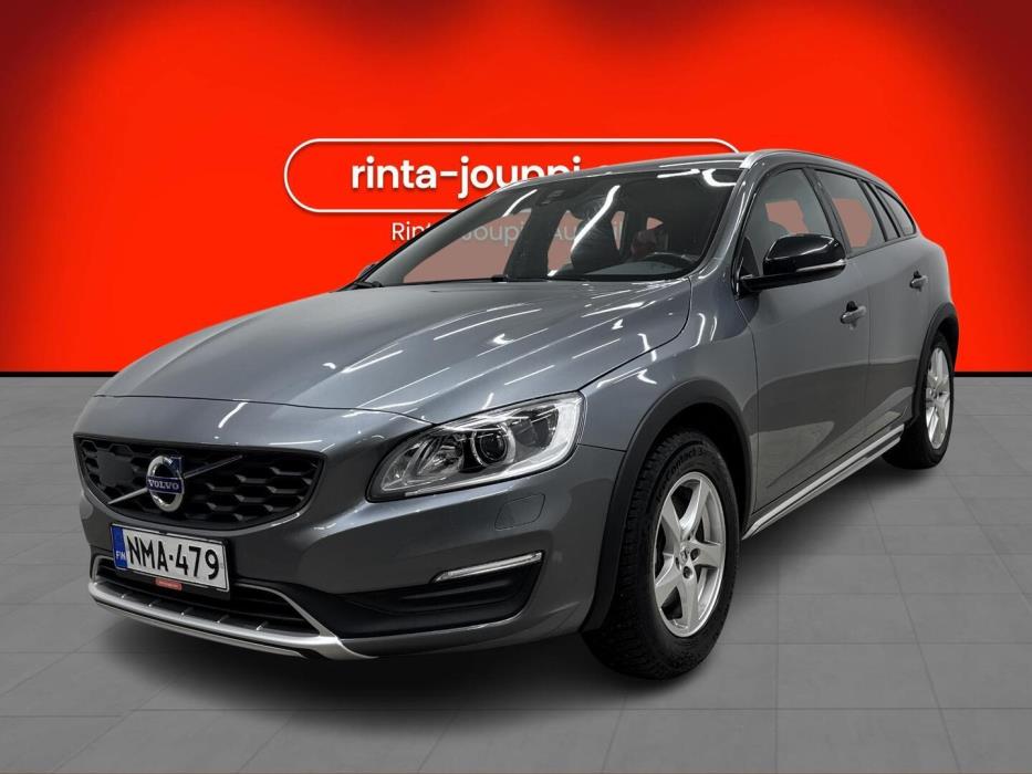 VOLVO V60 Cross Country 2016