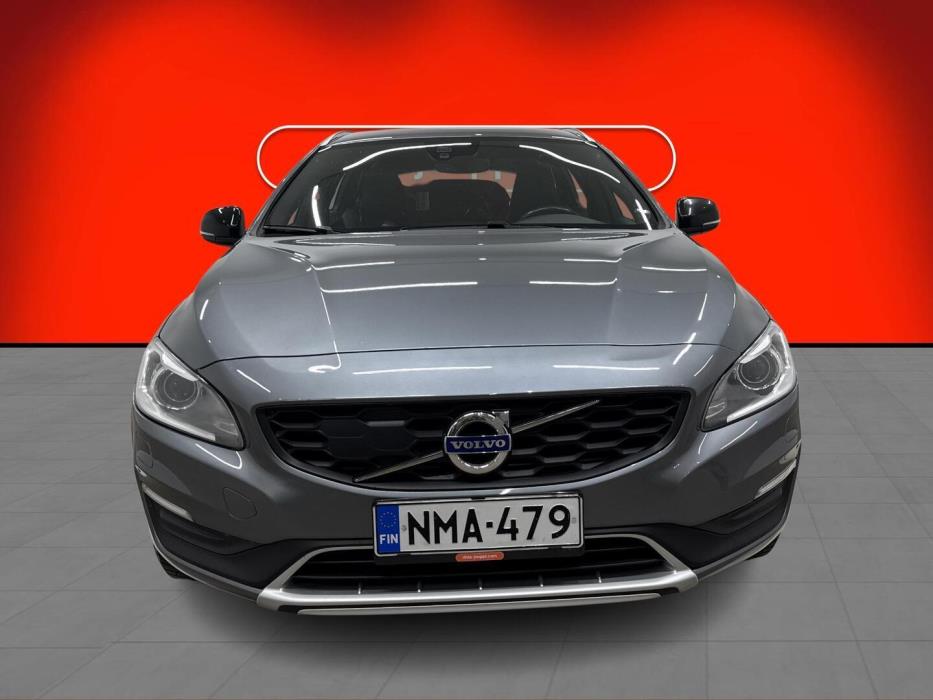VOLVO V60 Cross Country 2016