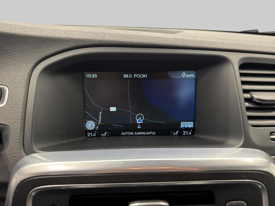 VOLVO V60 2016