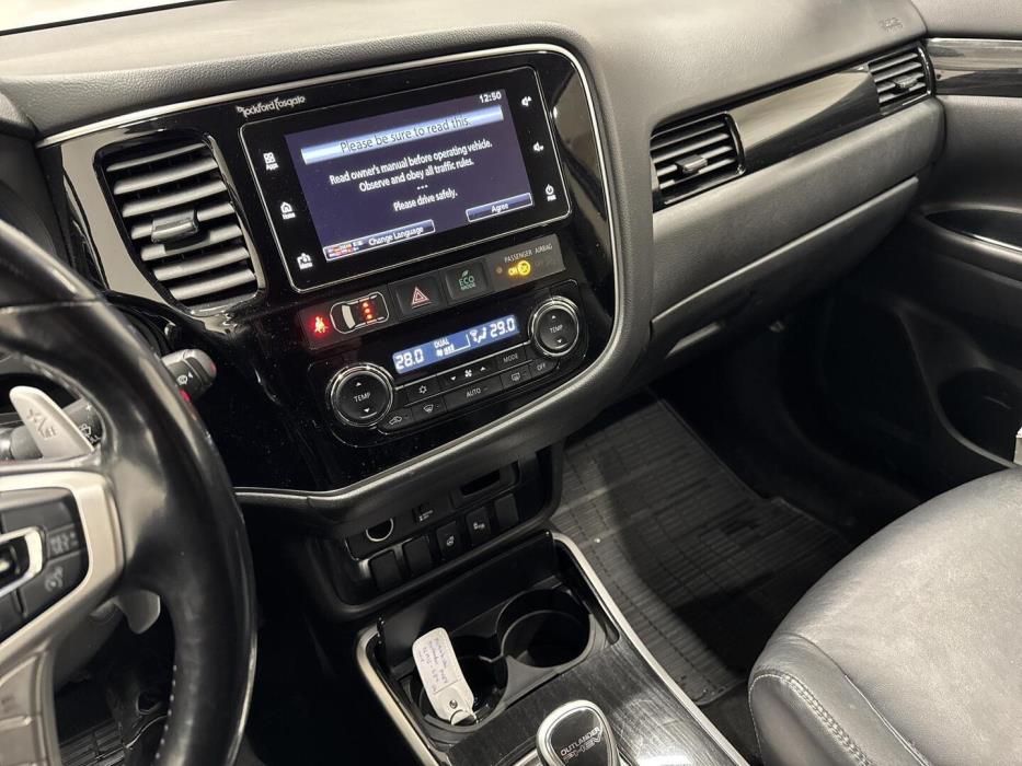 MITSUBISHI OUTLANDER PHEV 2018