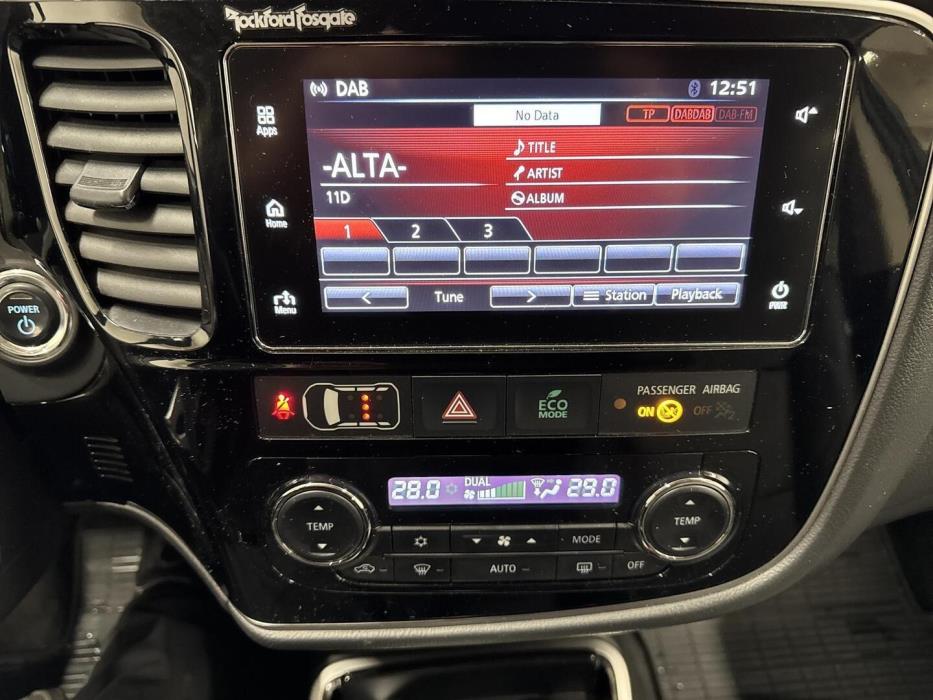 MITSUBISHI OUTLANDER PHEV 2018