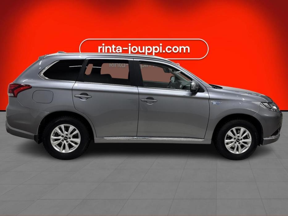 MITSUBISHI OUTLANDER PHEV 2018
