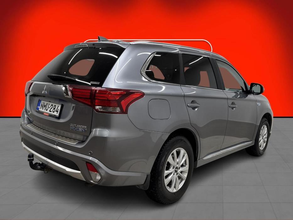 MITSUBISHI OUTLANDER PHEV 2018
