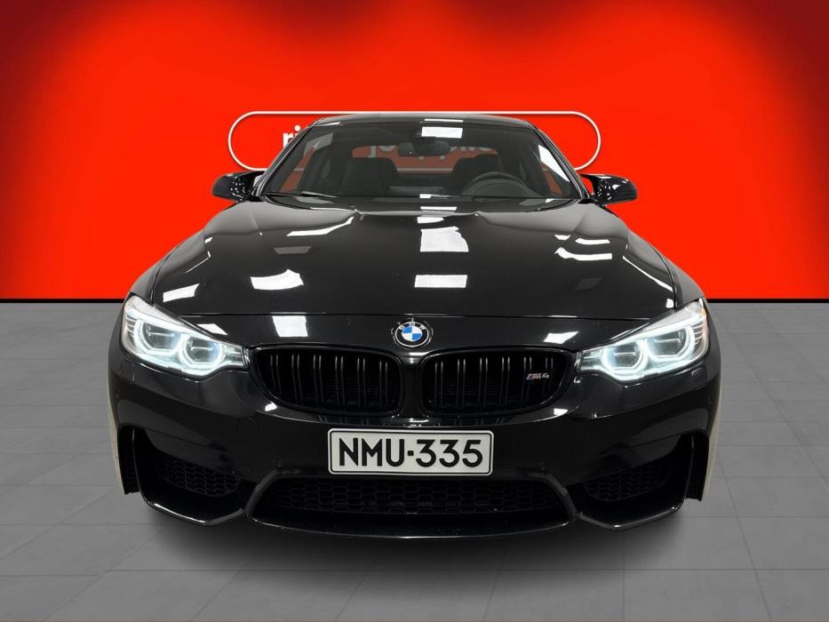 BMW M4 2015