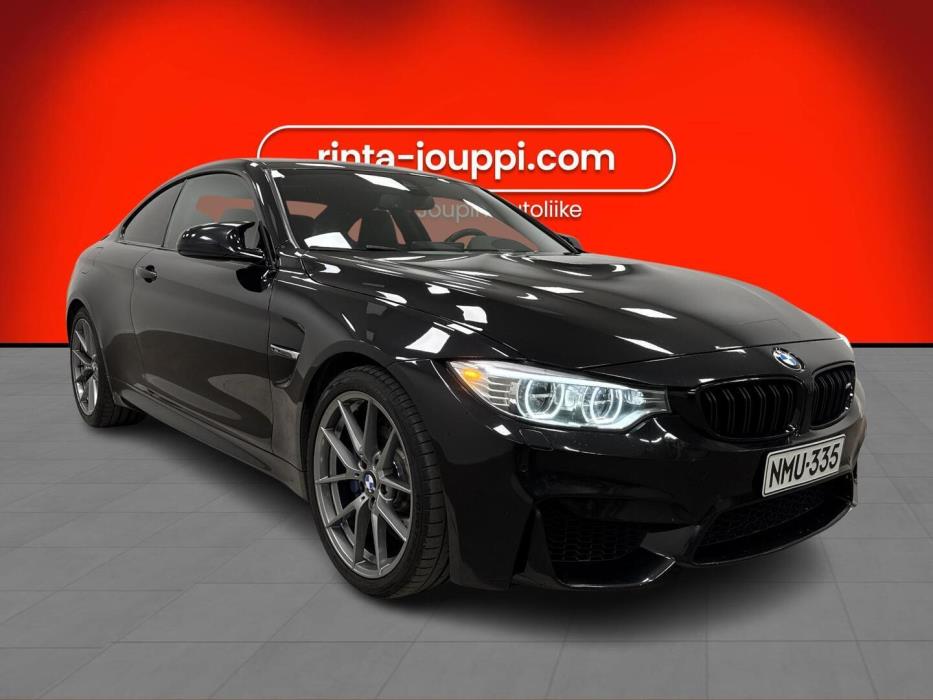 BMW M4 2015
