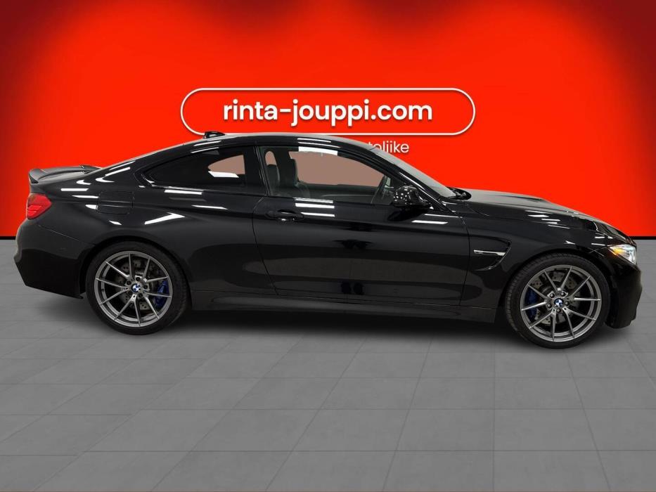 BMW M4 2015
