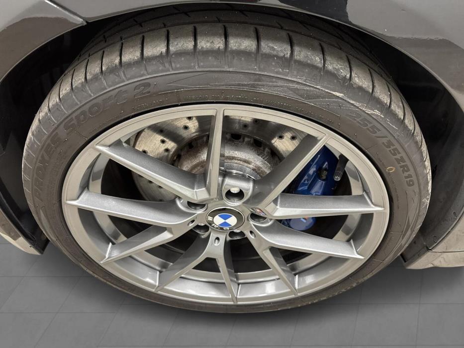 BMW M4 2015