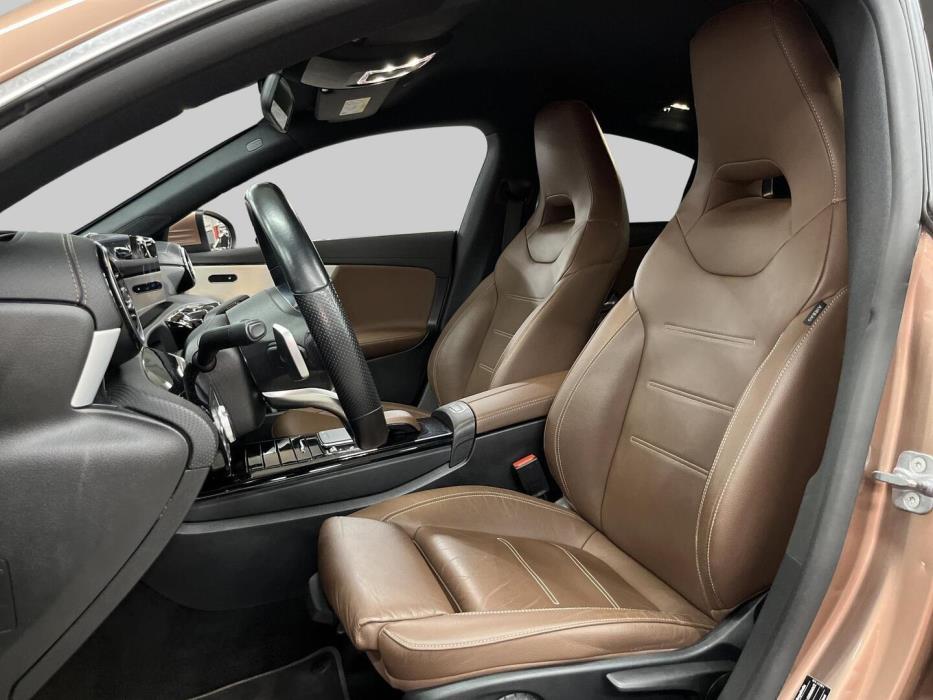 MERCEDES-BENZ CLA 2023