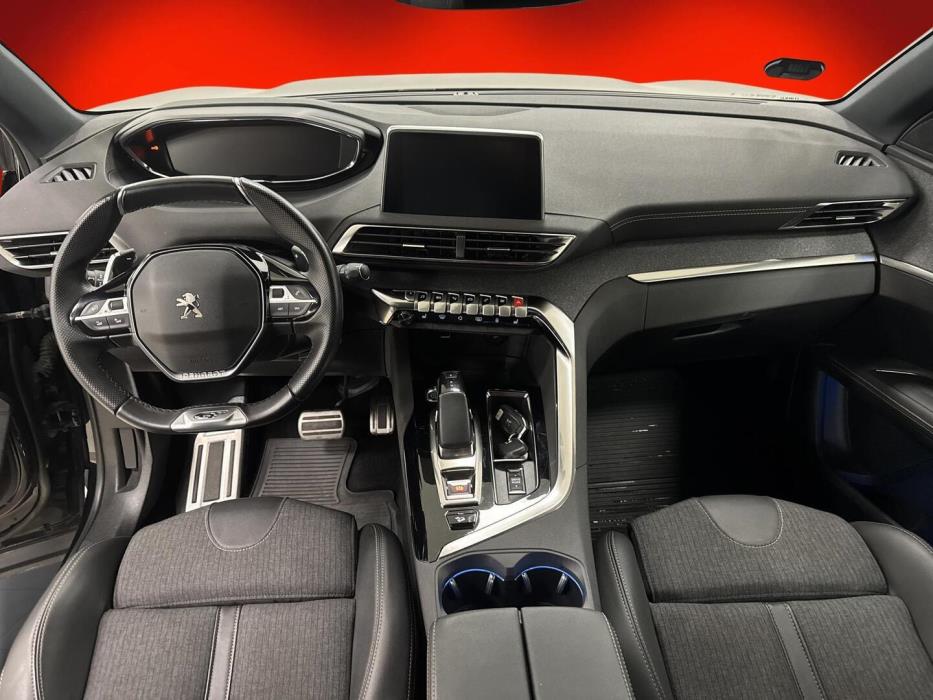 PEUGEOT 3008 2020