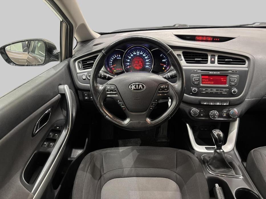KIA cee'd 2013