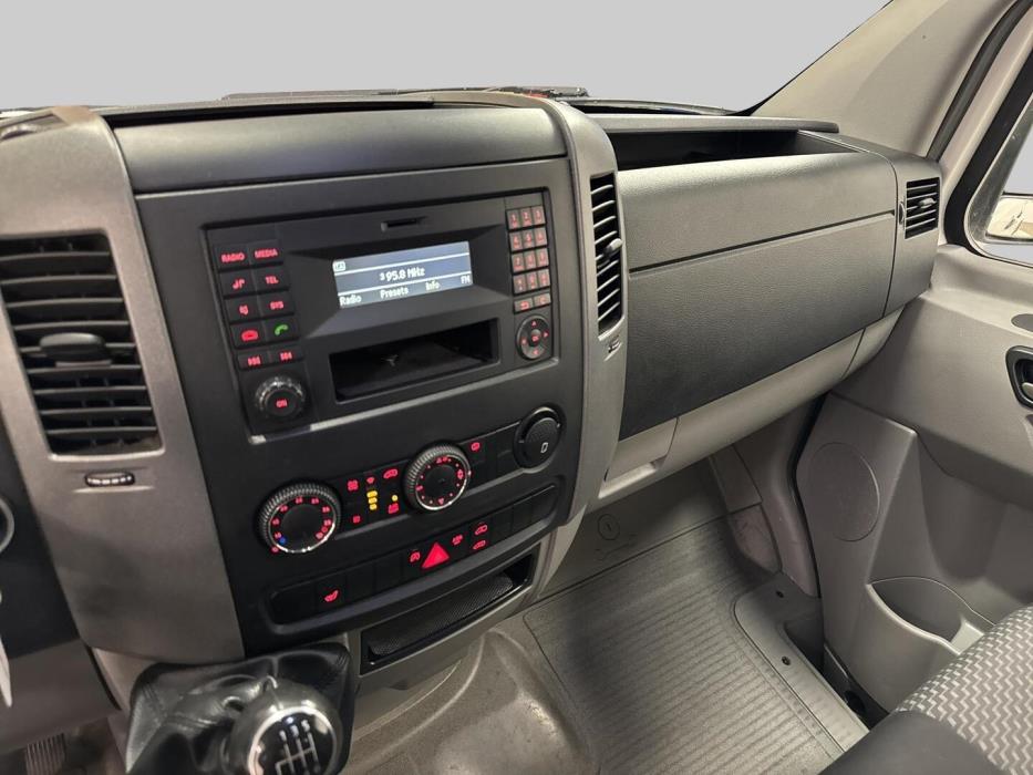 VOLKSWAGEN Crafter 2014