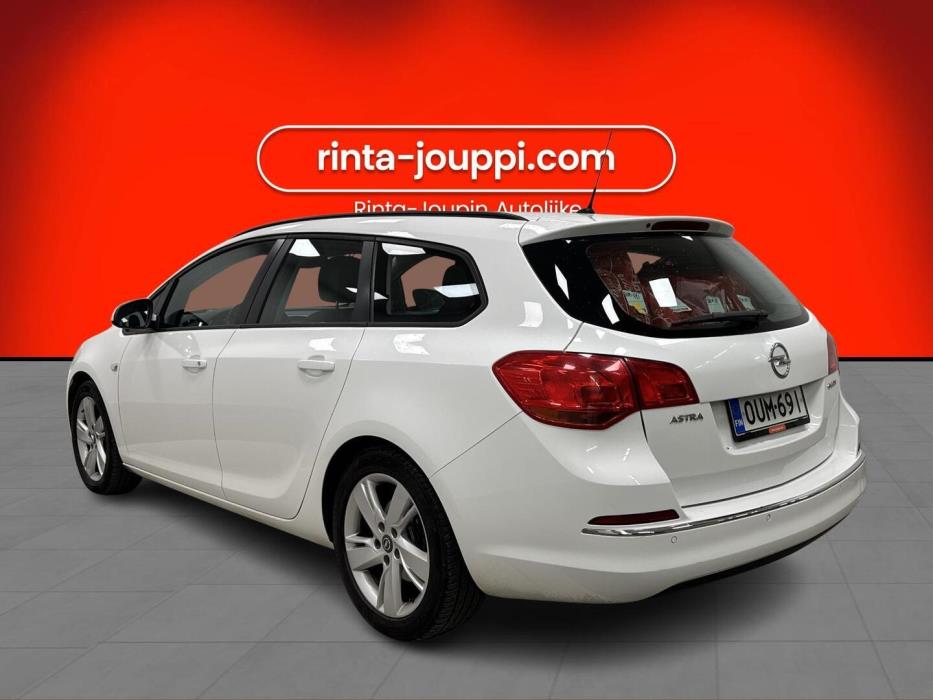 OPEL Astra 2013