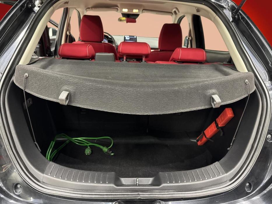 MAZDA 2 2016