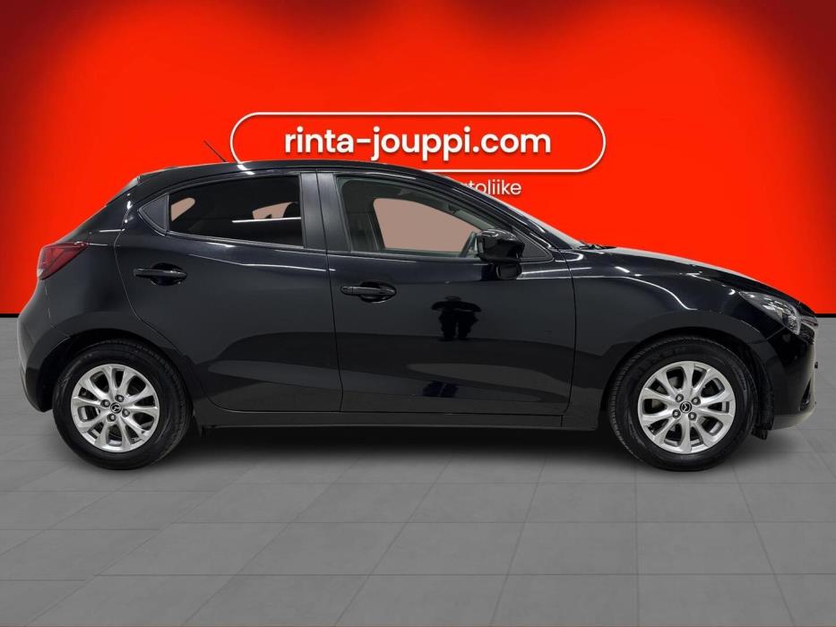 MAZDA 2 2016