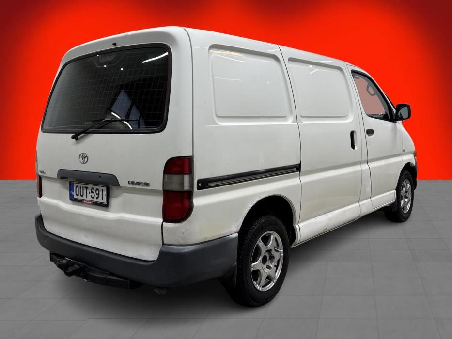 TOYOTA Hiace 2006
