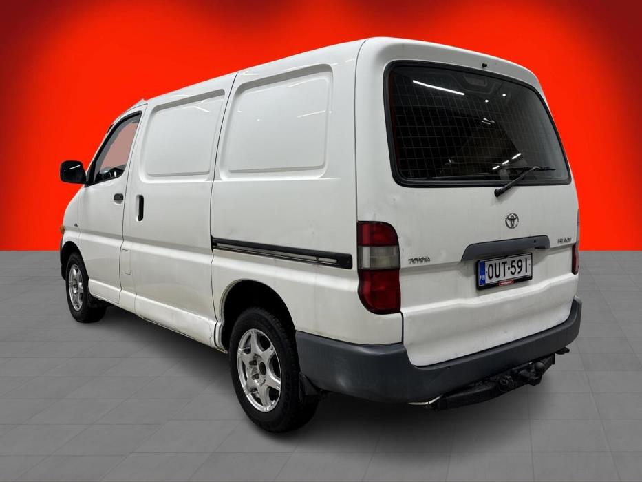 TOYOTA Hiace 2006