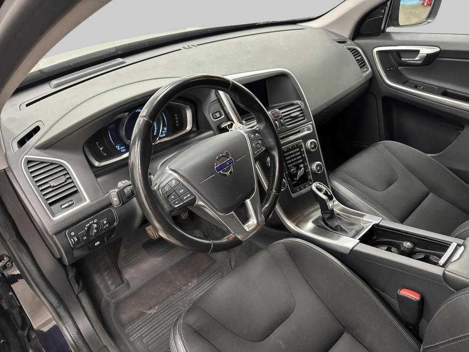 VOLVO XC60 2015