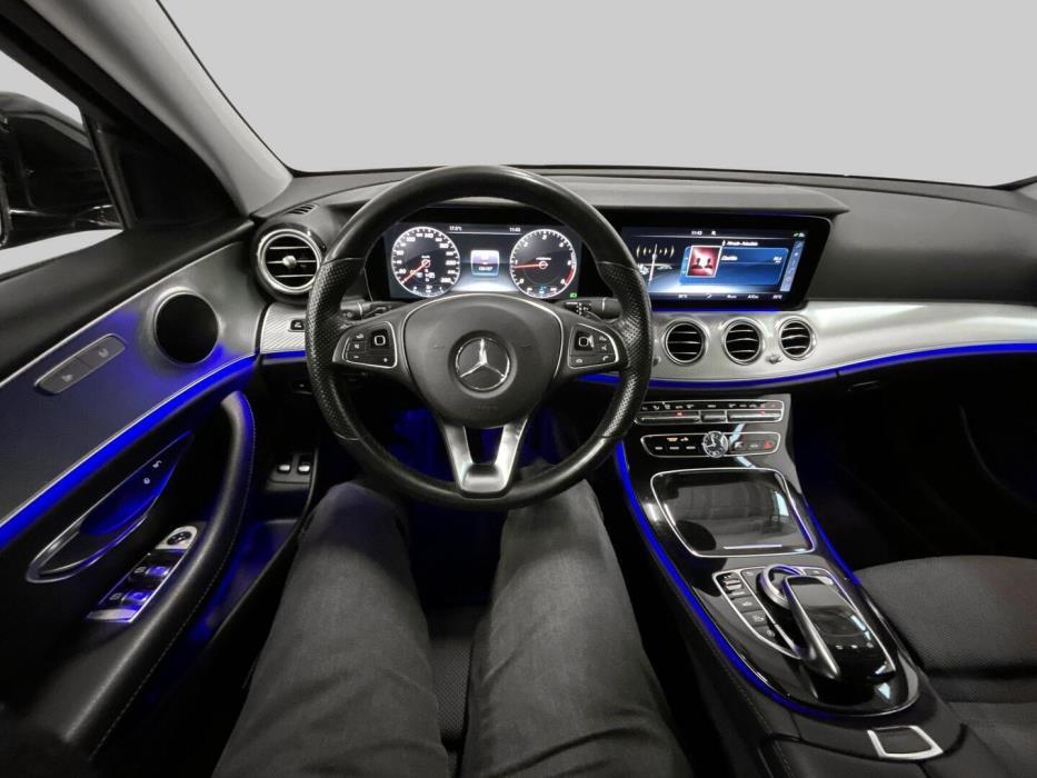 MERCEDES-BENZ E 2017