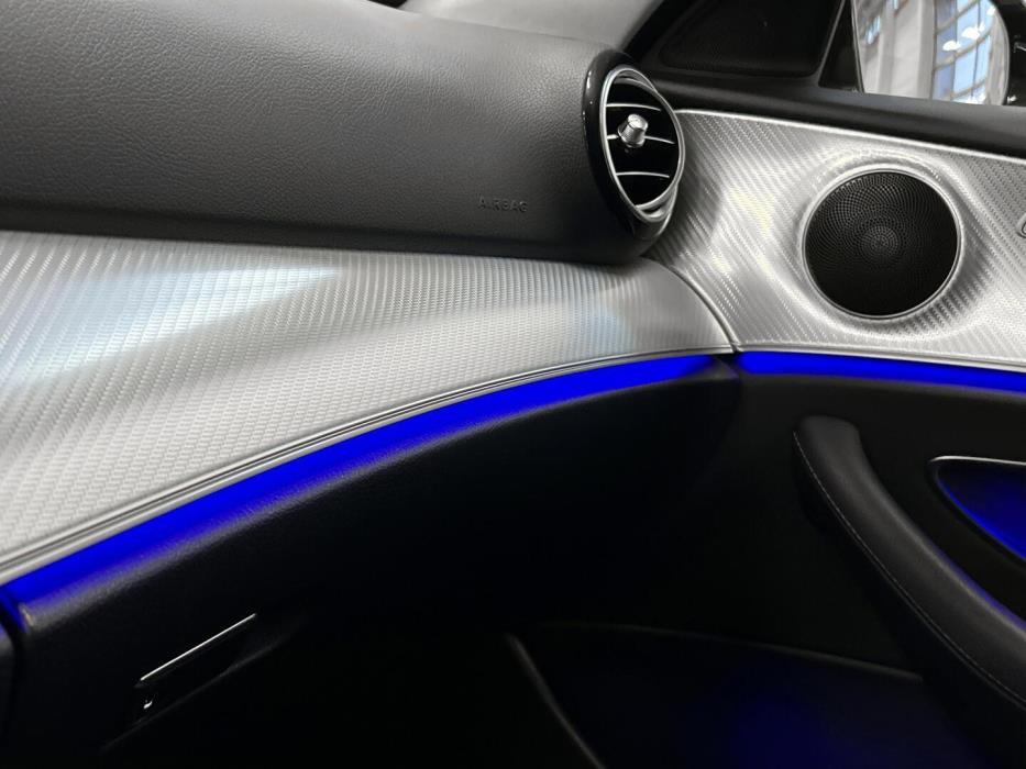 MERCEDES-BENZ E 2017