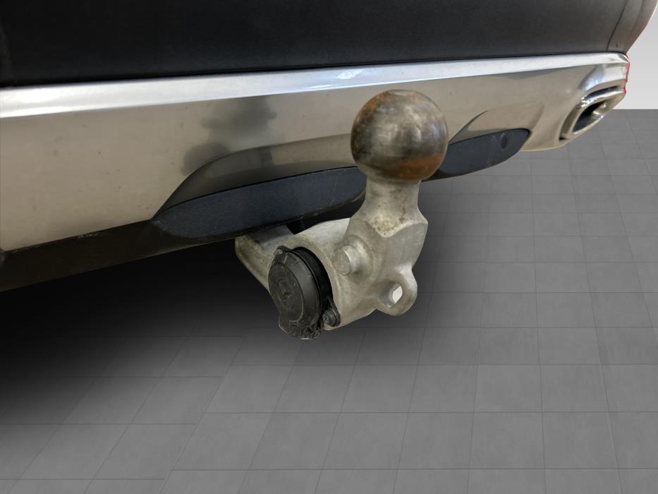 MERCEDES-BENZ E 2017