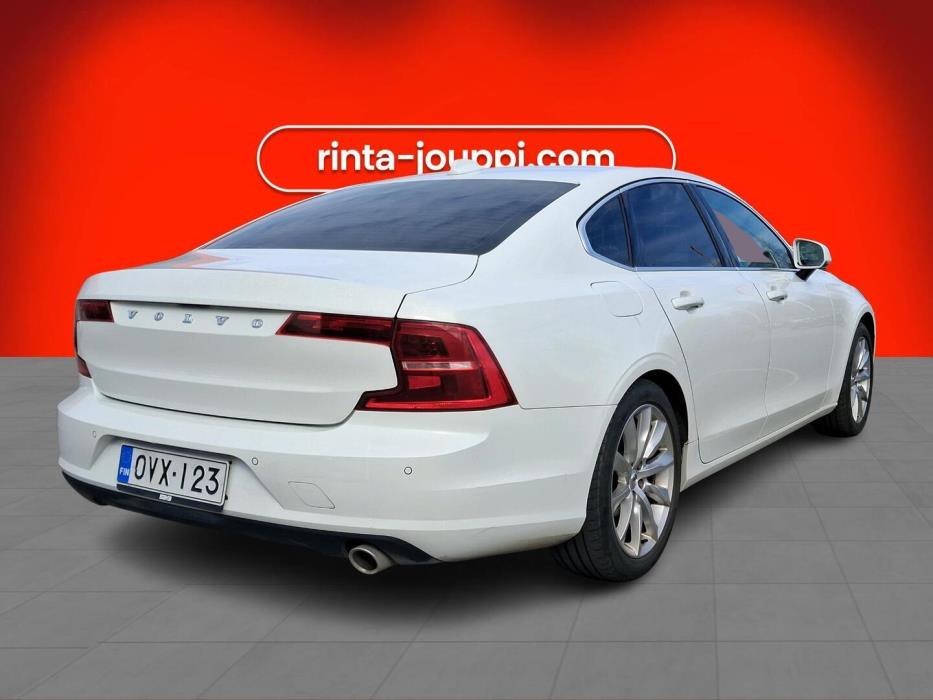 VOLVO S90 2017