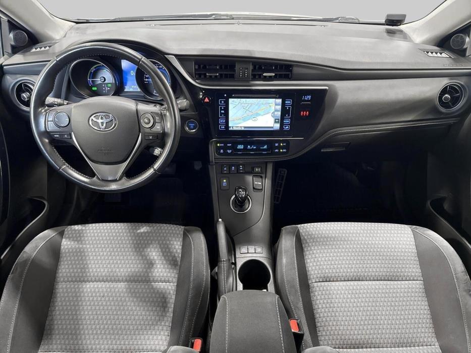 TOYOTA Auris 2018