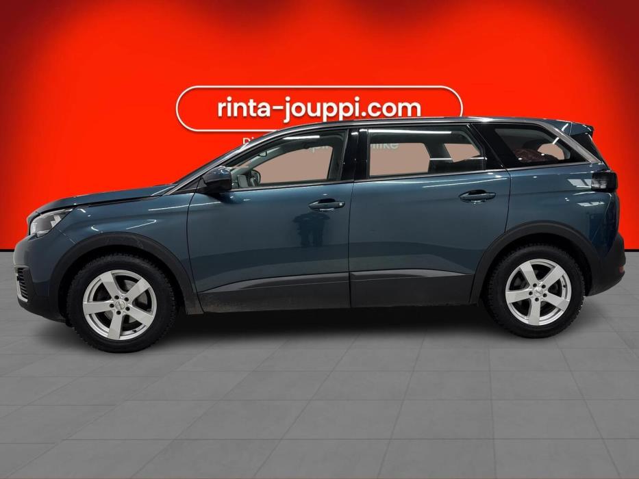 PEUGEOT 5008 2018