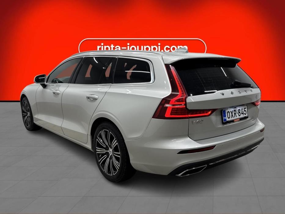 VOLVO V60 2019