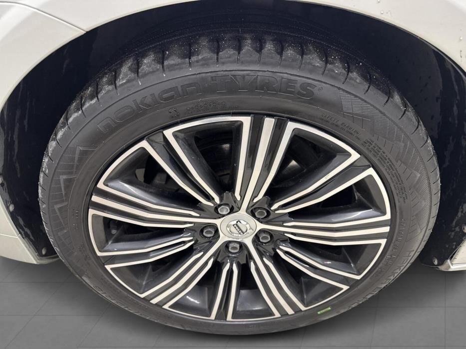VOLVO V60 2019