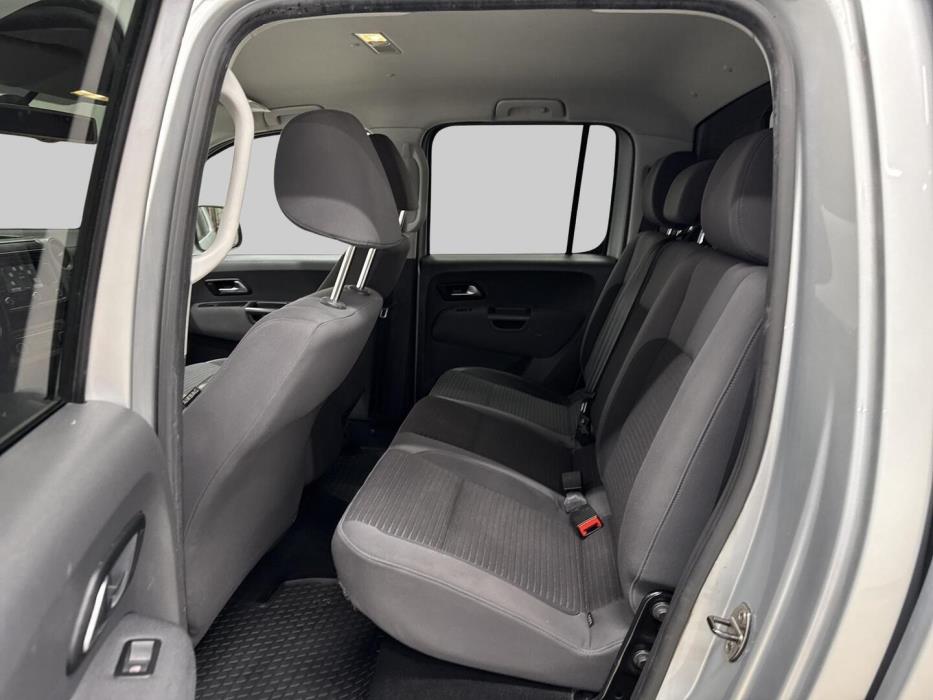 VOLKSWAGEN Amarok 2014
