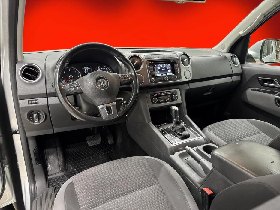 VOLKSWAGEN Amarok 2014
