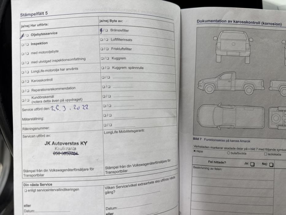 VOLKSWAGEN Amarok 2014