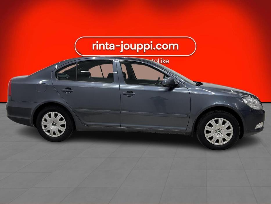 SKODA Octavia 2011