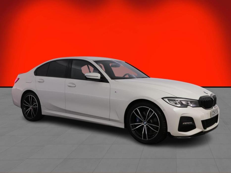 BMW 330 2020