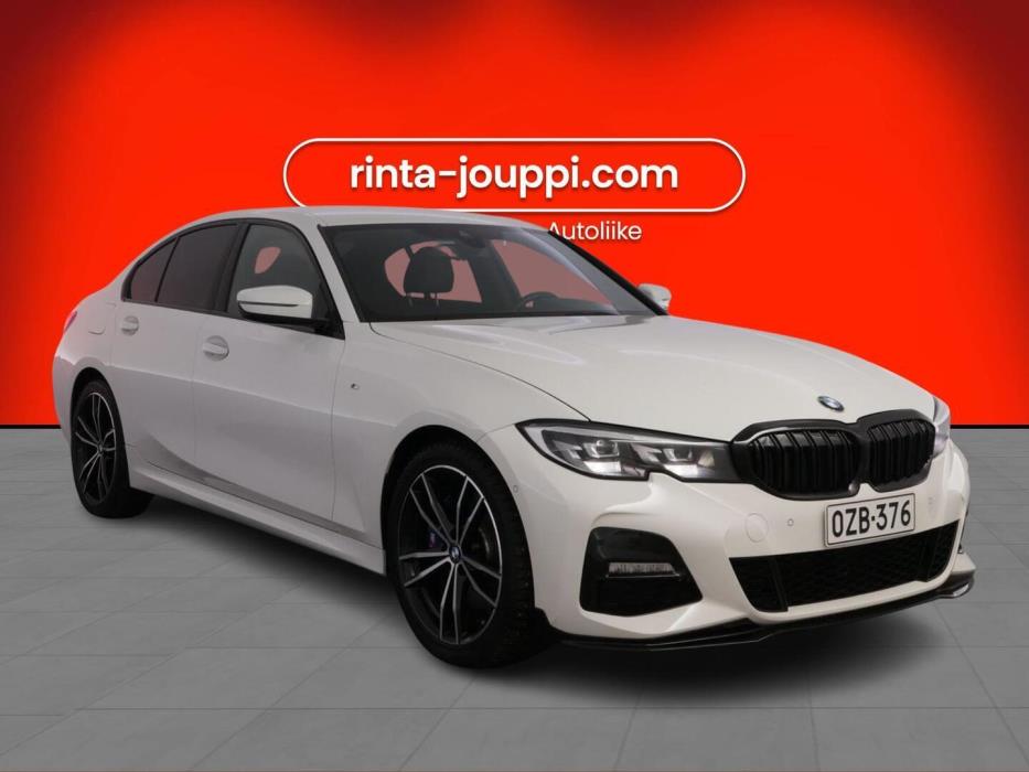 BMW 330 2020