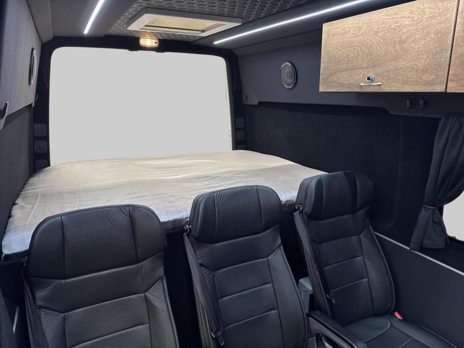 MERCEDES-BENZ SPRINTER 2019