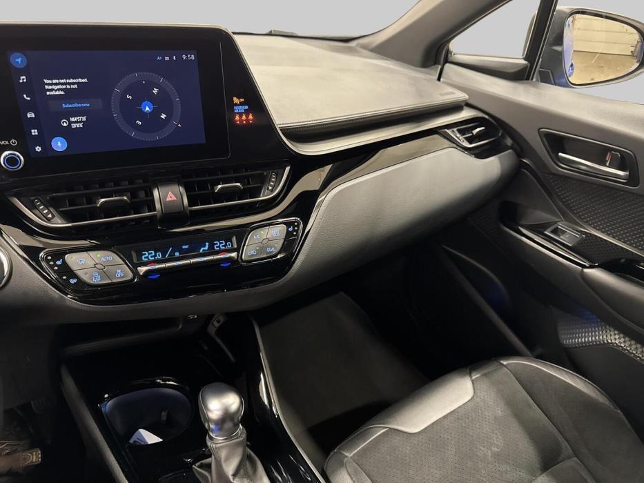 TOYOTA C-HR 2022