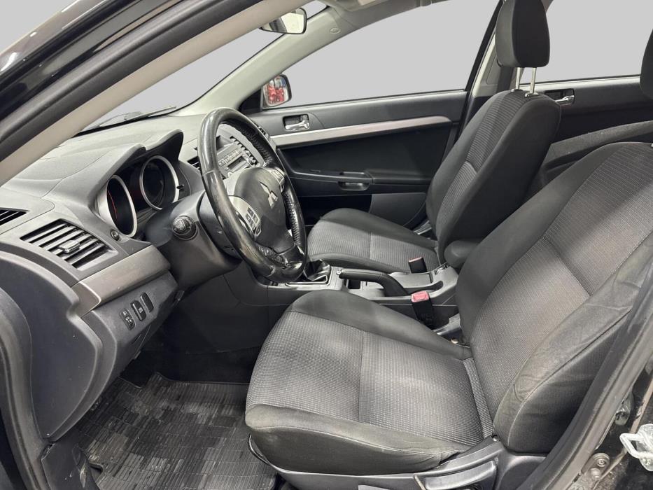 MITSUBISHI Lancer 2009