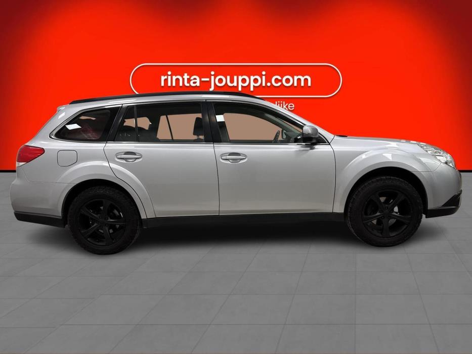 SUBARU Outback 2012
